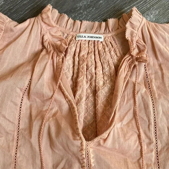 ULLA JOHNSON - Picture 9 of 17